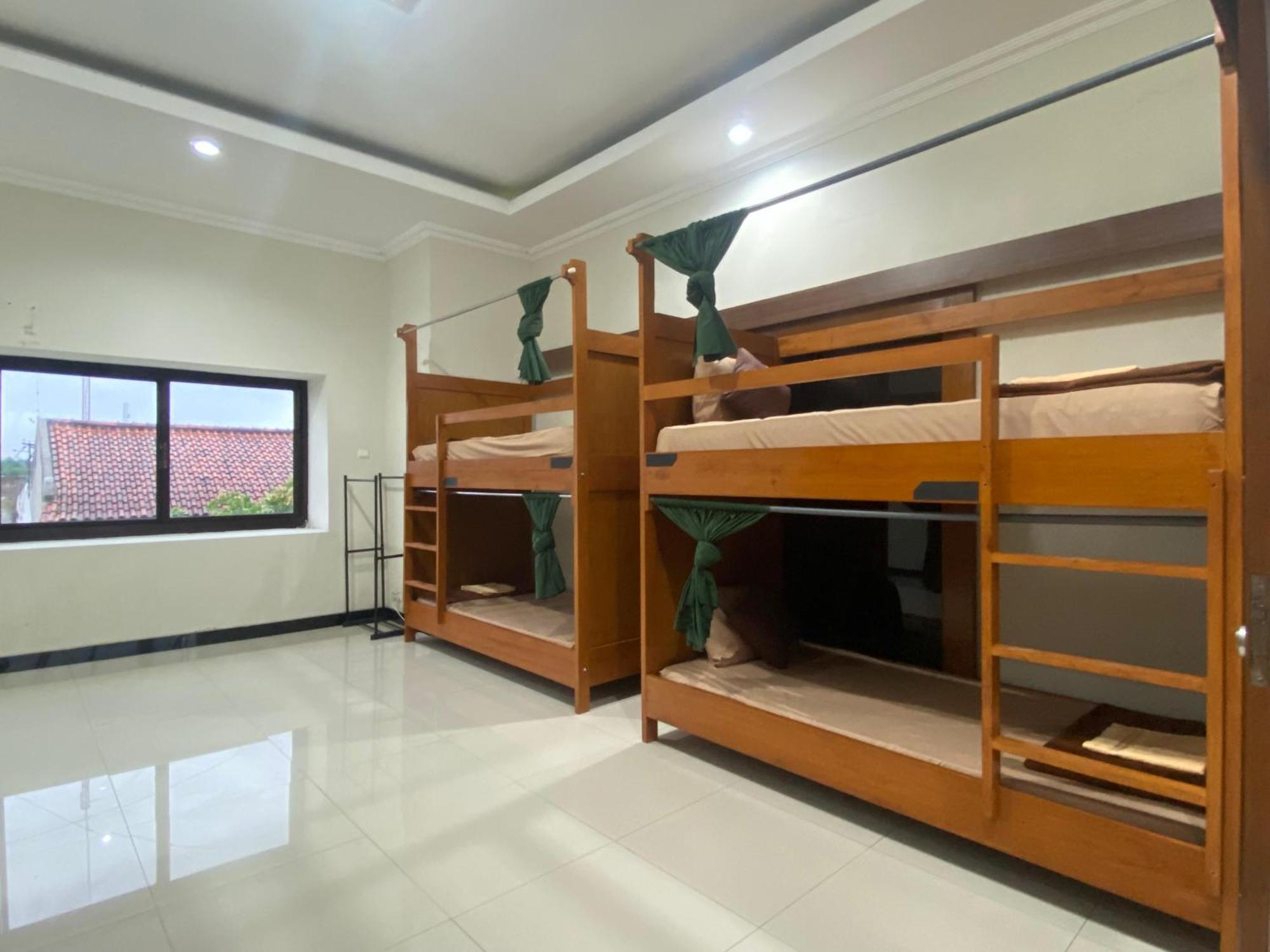 Zzz Hostel Маланг Экстерьер фото