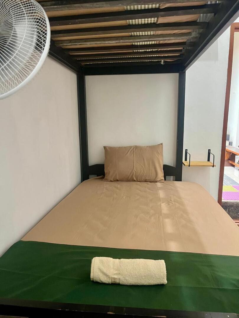 Zzz Hostel Маланг Экстерьер фото